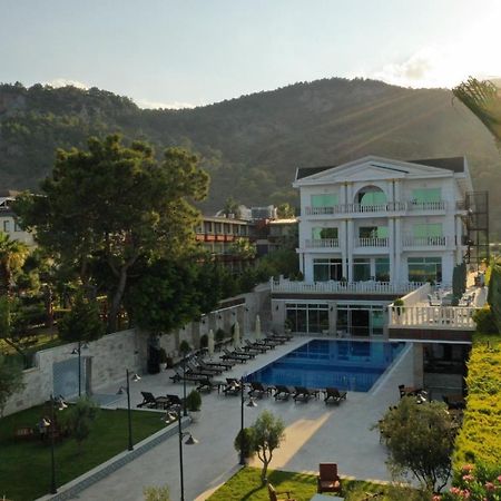 La Hoya Beach Hotel Белдиби Екстериор снимка