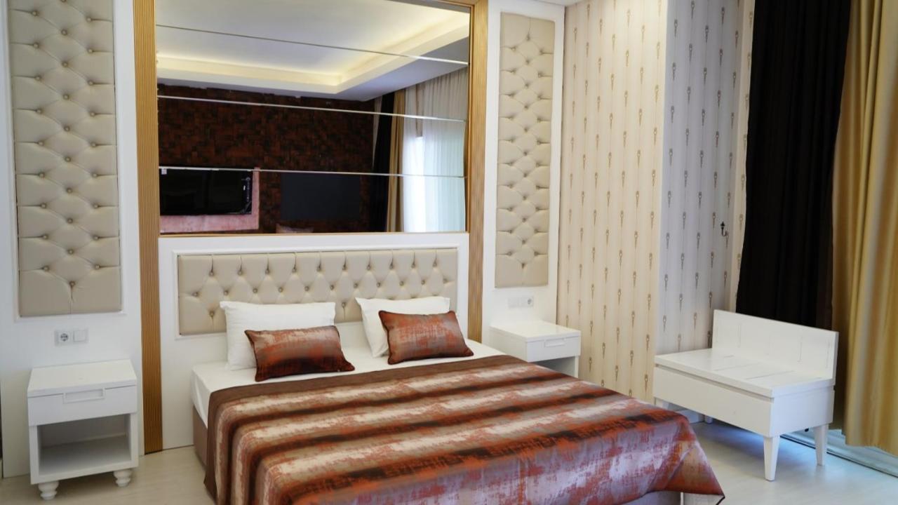 La Hoya Beach Hotel Белдиби Екстериор снимка
