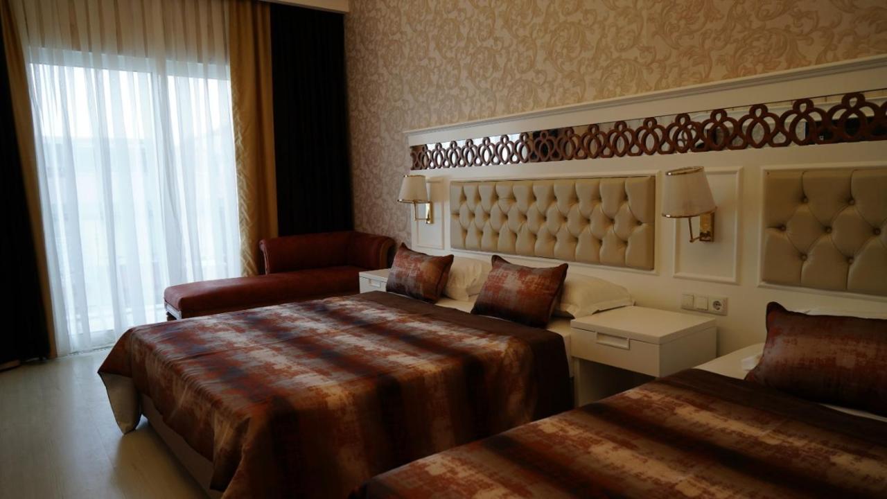 La Hoya Beach Hotel Белдиби Екстериор снимка