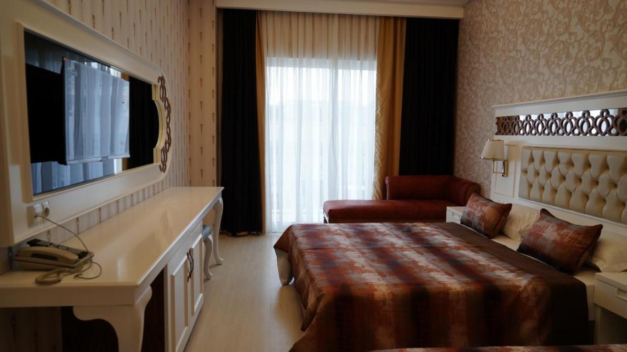 La Hoya Beach Hotel Белдиби Екстериор снимка