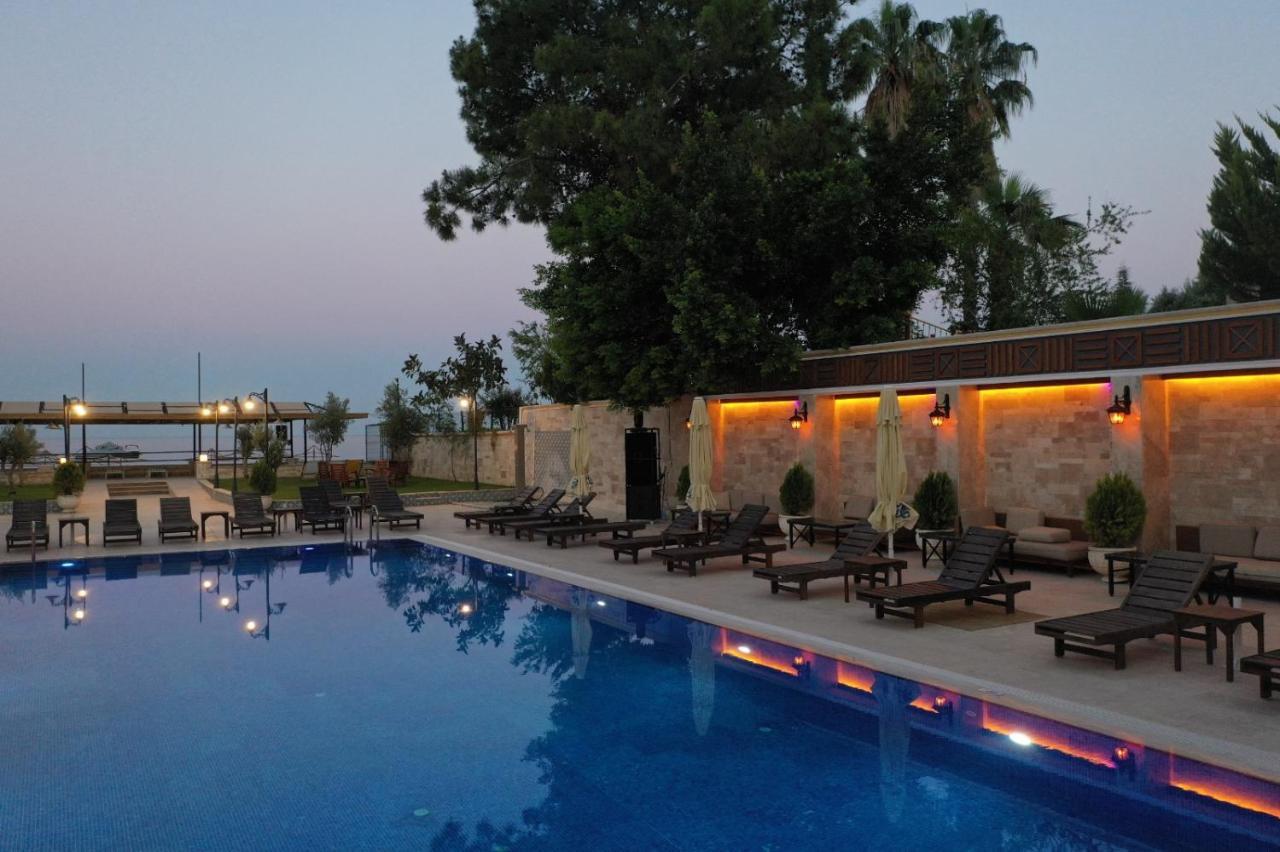 La Hoya Beach Hotel Белдиби Екстериор снимка