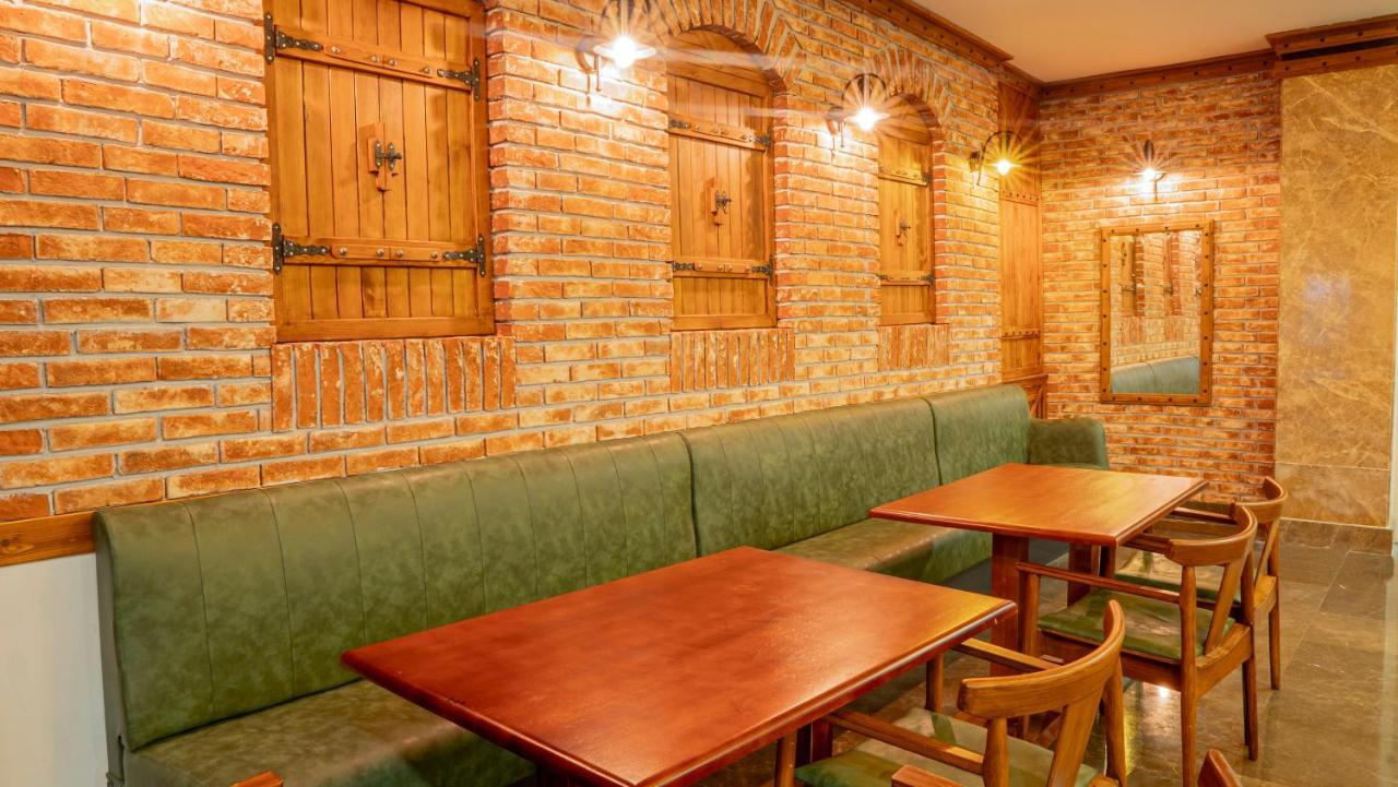 La Hoya Beach Hotel Белдиби Екстериор снимка